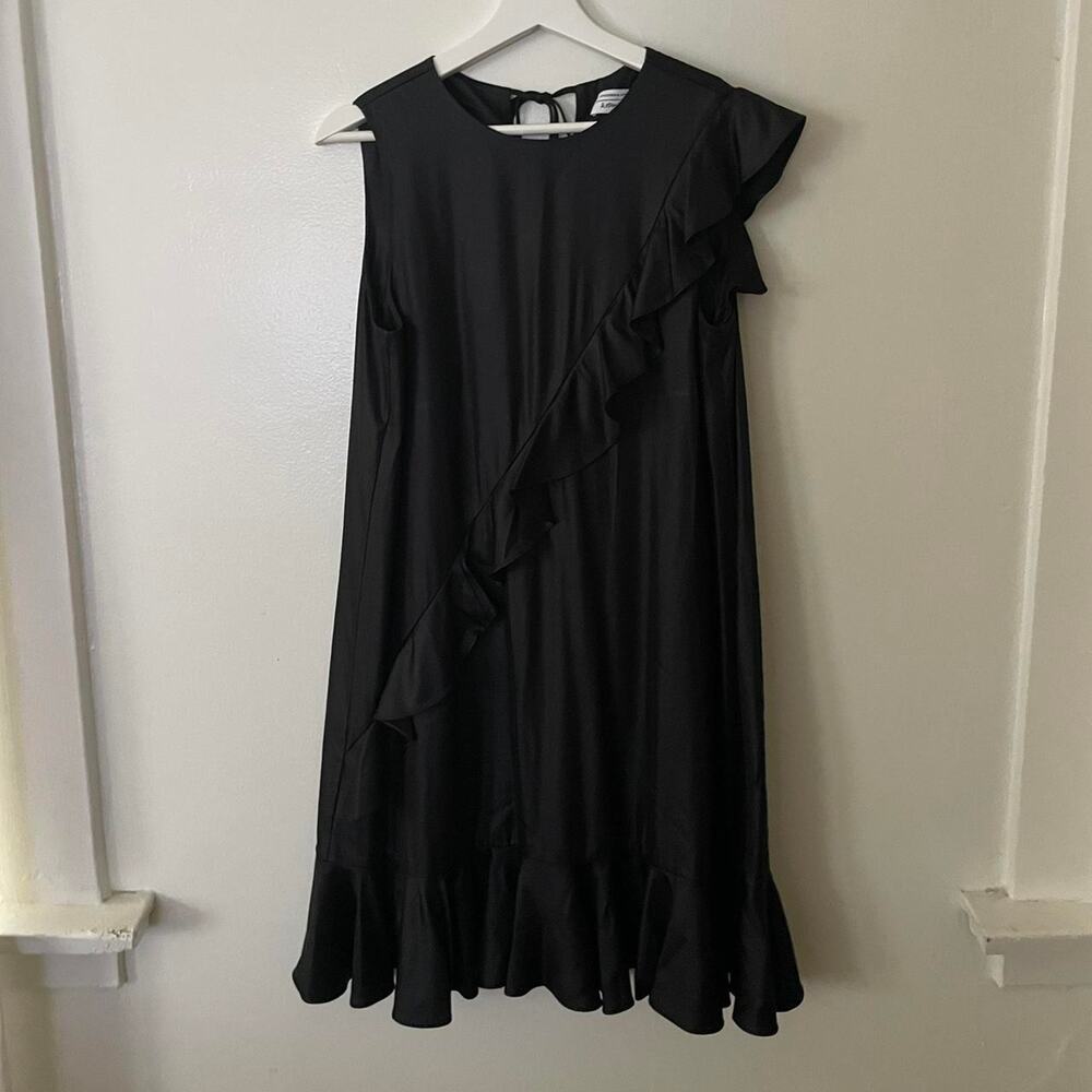 Other stories black ruffle